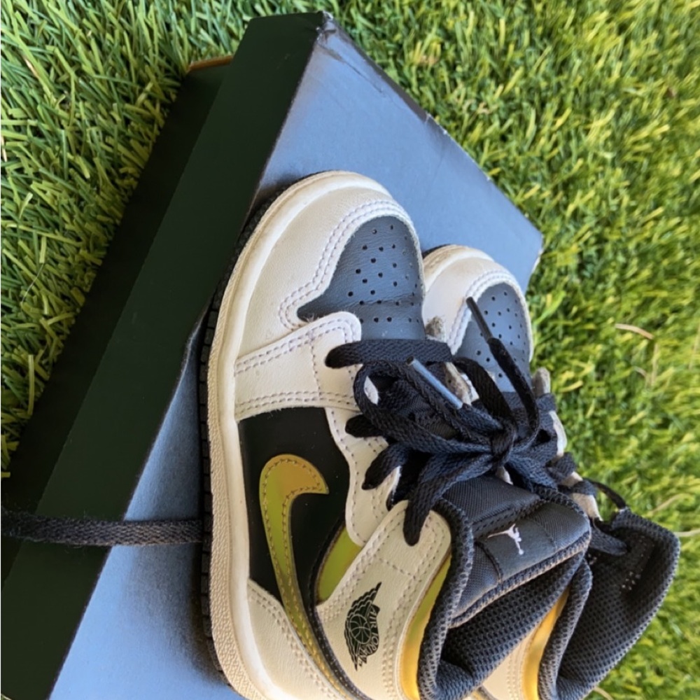 Kid’s Jordan price is firm
